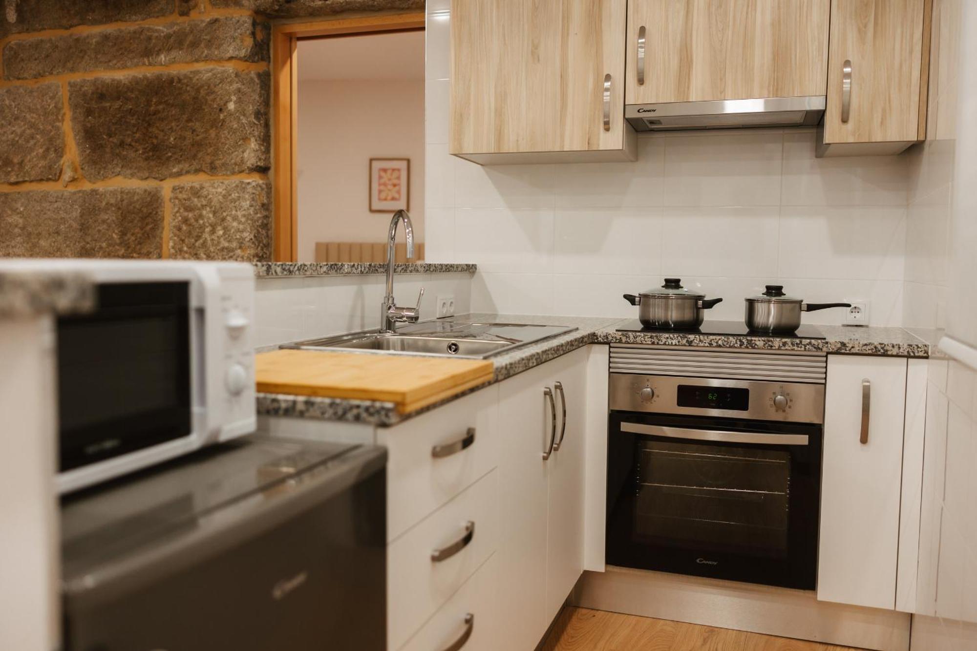 Alvarenga Apartments Экстерьер фото